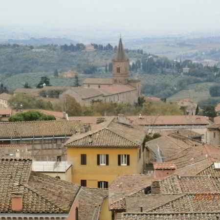 Charming Apartment Tilli With Parking Perugia Eksteriør billede