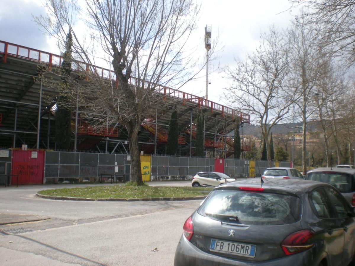 Charming Apartment Tilli With Parking Perugia Eksteriør billede