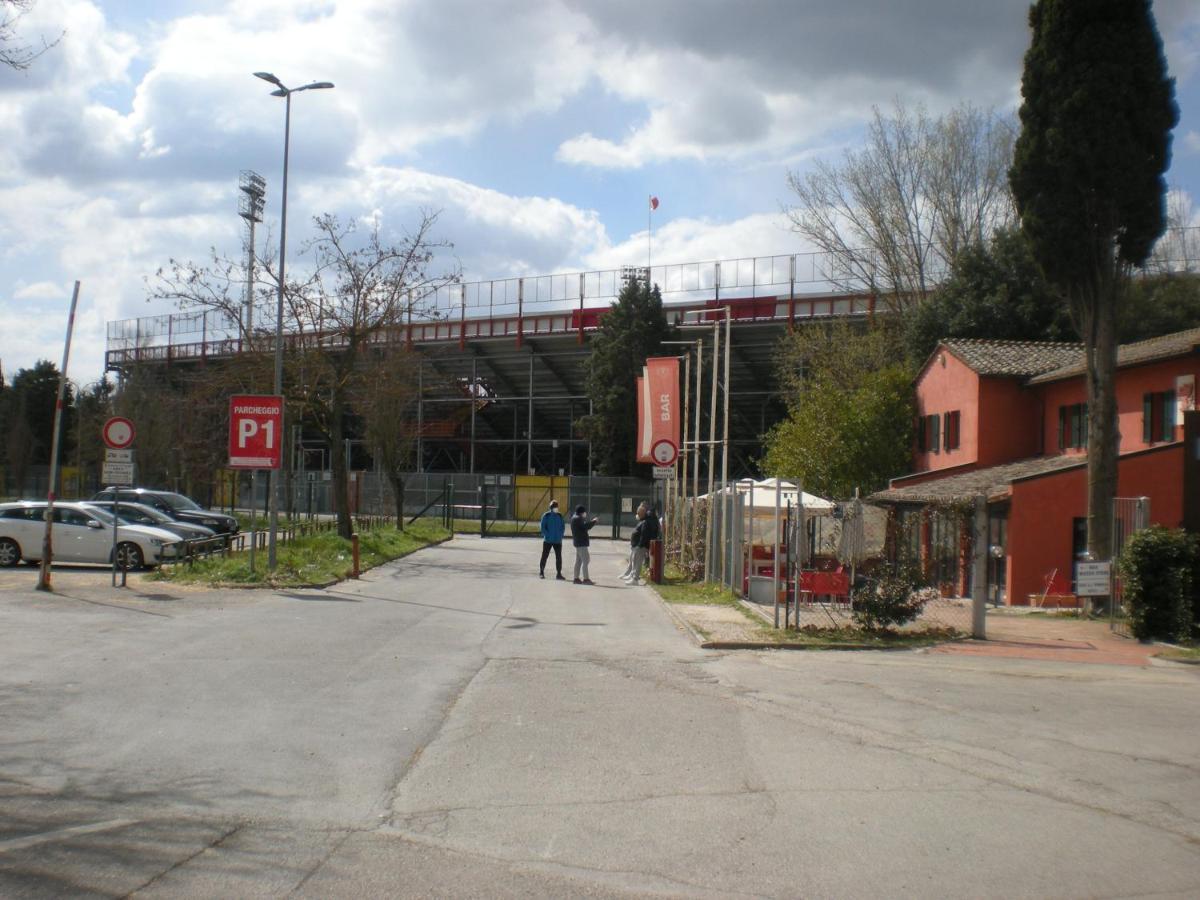 Charming Apartment Tilli With Parking Perugia Eksteriør billede