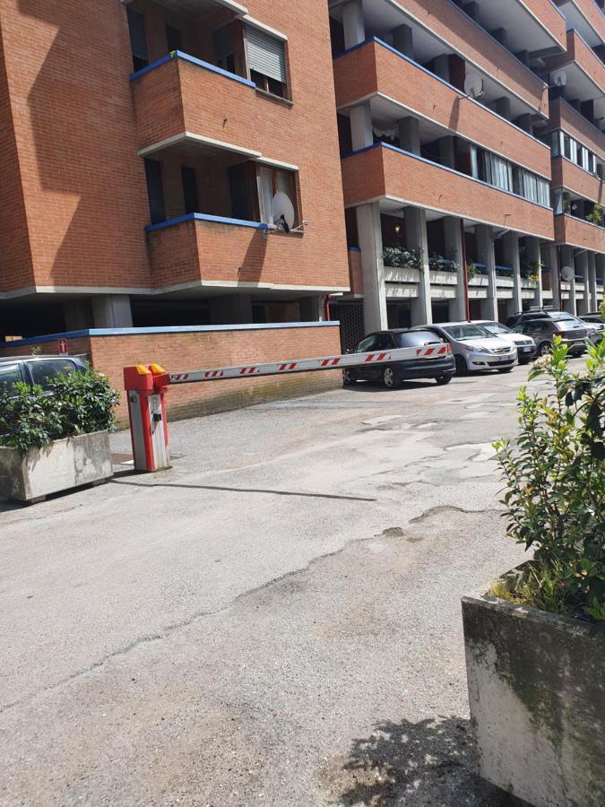 Charming Apartment Tilli With Parking Perugia Eksteriør billede